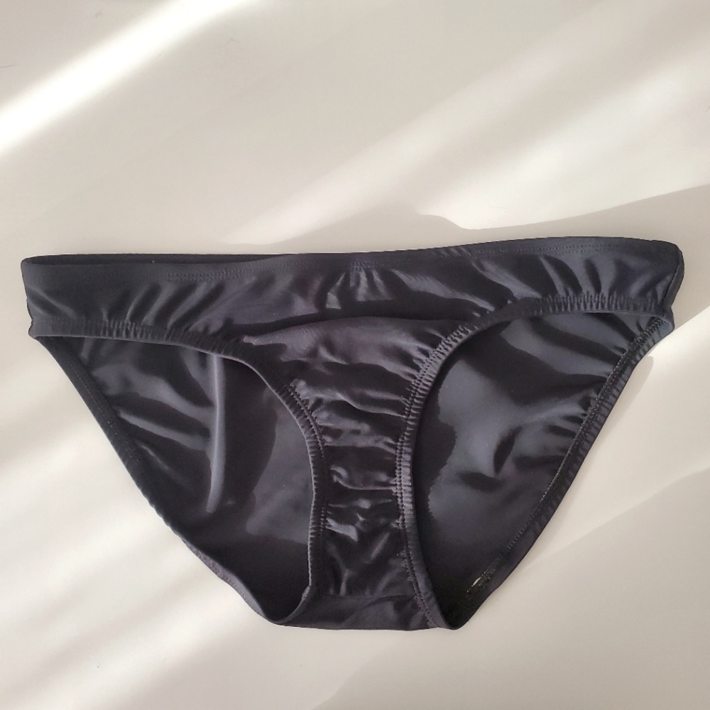 Full Coverage Basic Black Bikini Swimsuit Bottoms - Size Medium